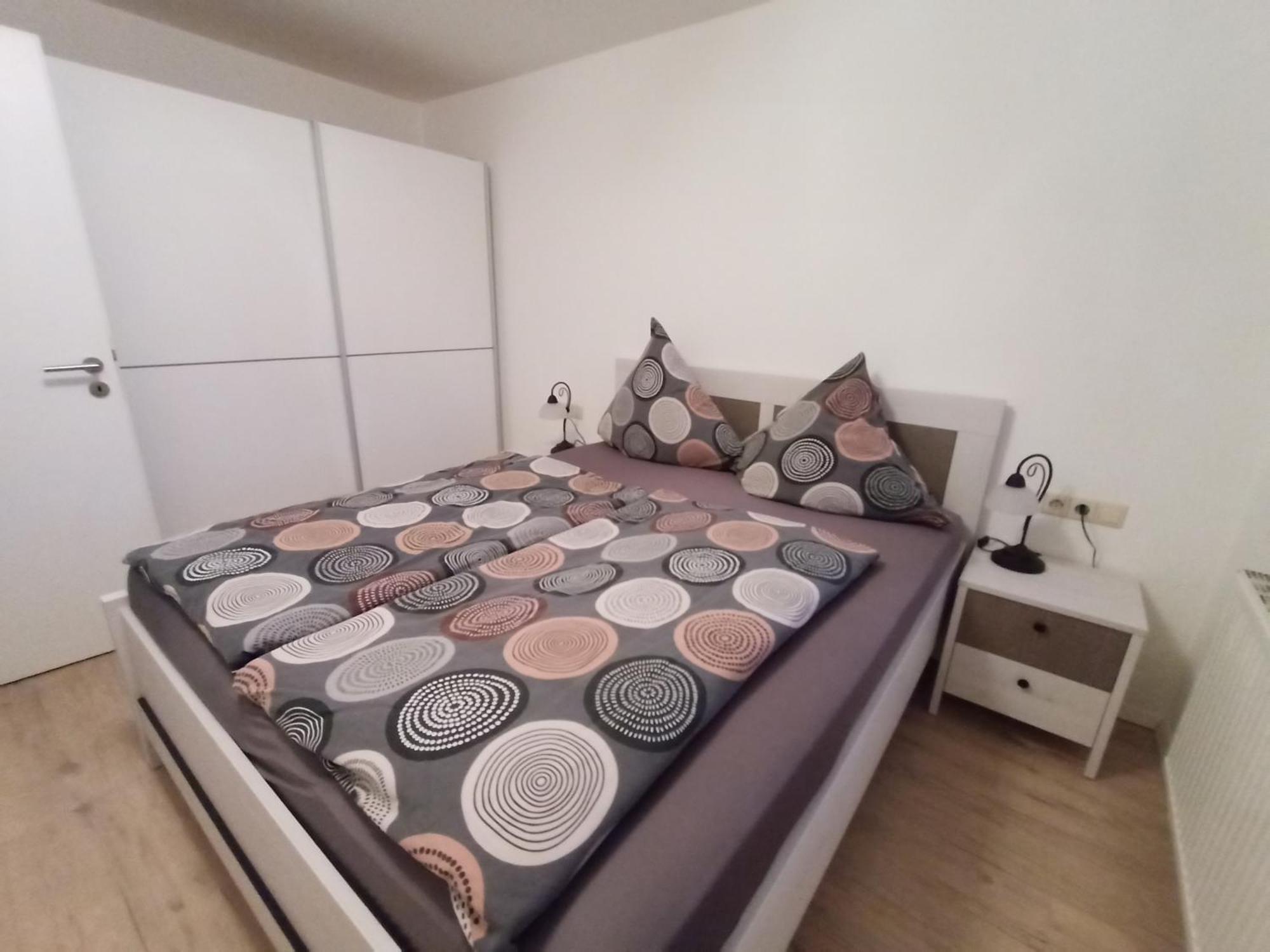Bodensee Apartment Wasserburg "Im Tiefen Brunnen" ภายนอก รูปภาพ